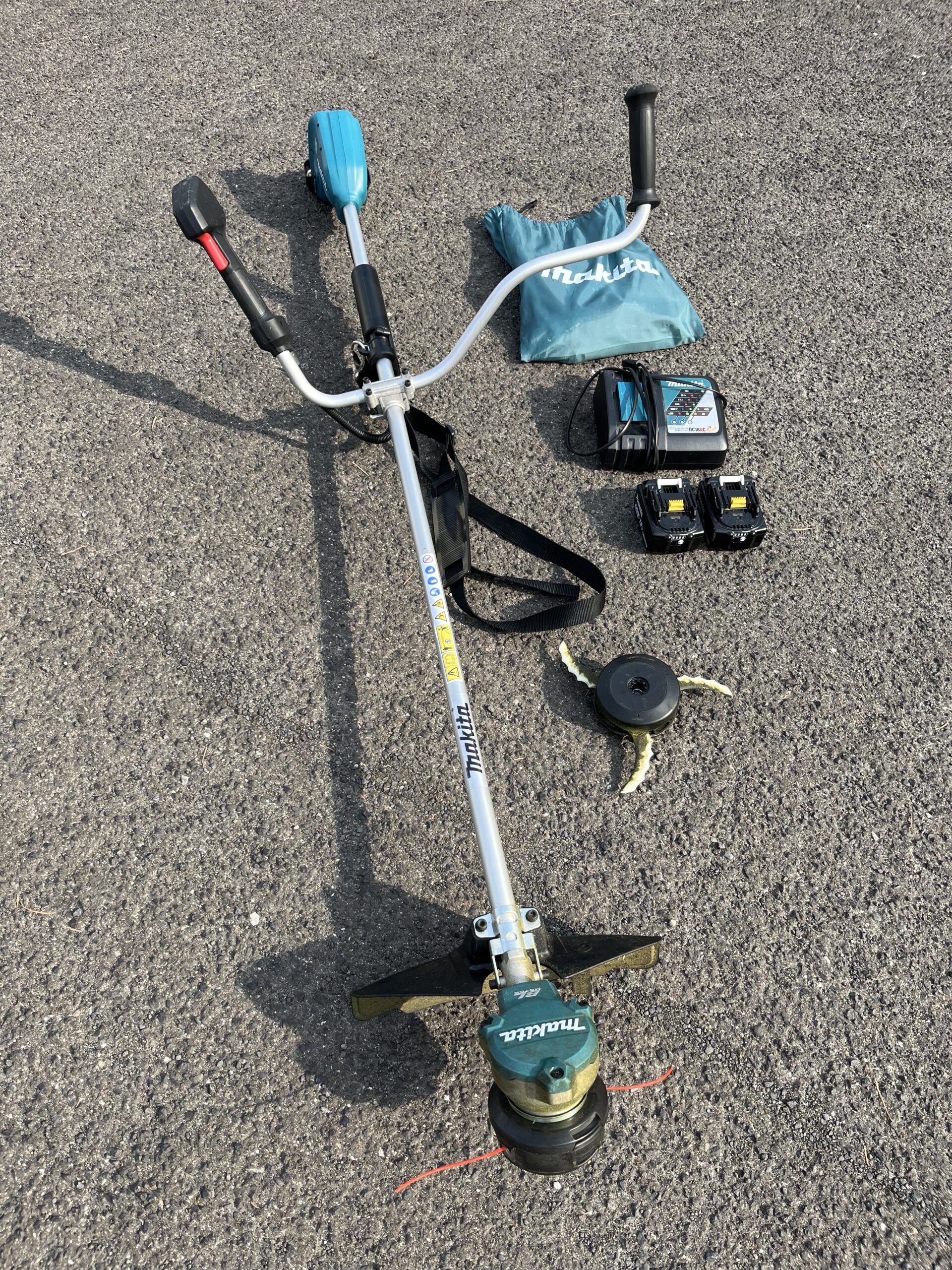 Jetzt die Makita DUR368 36V in Karlstadt mieten – stark wie Benzin, aber leise wie Akku.